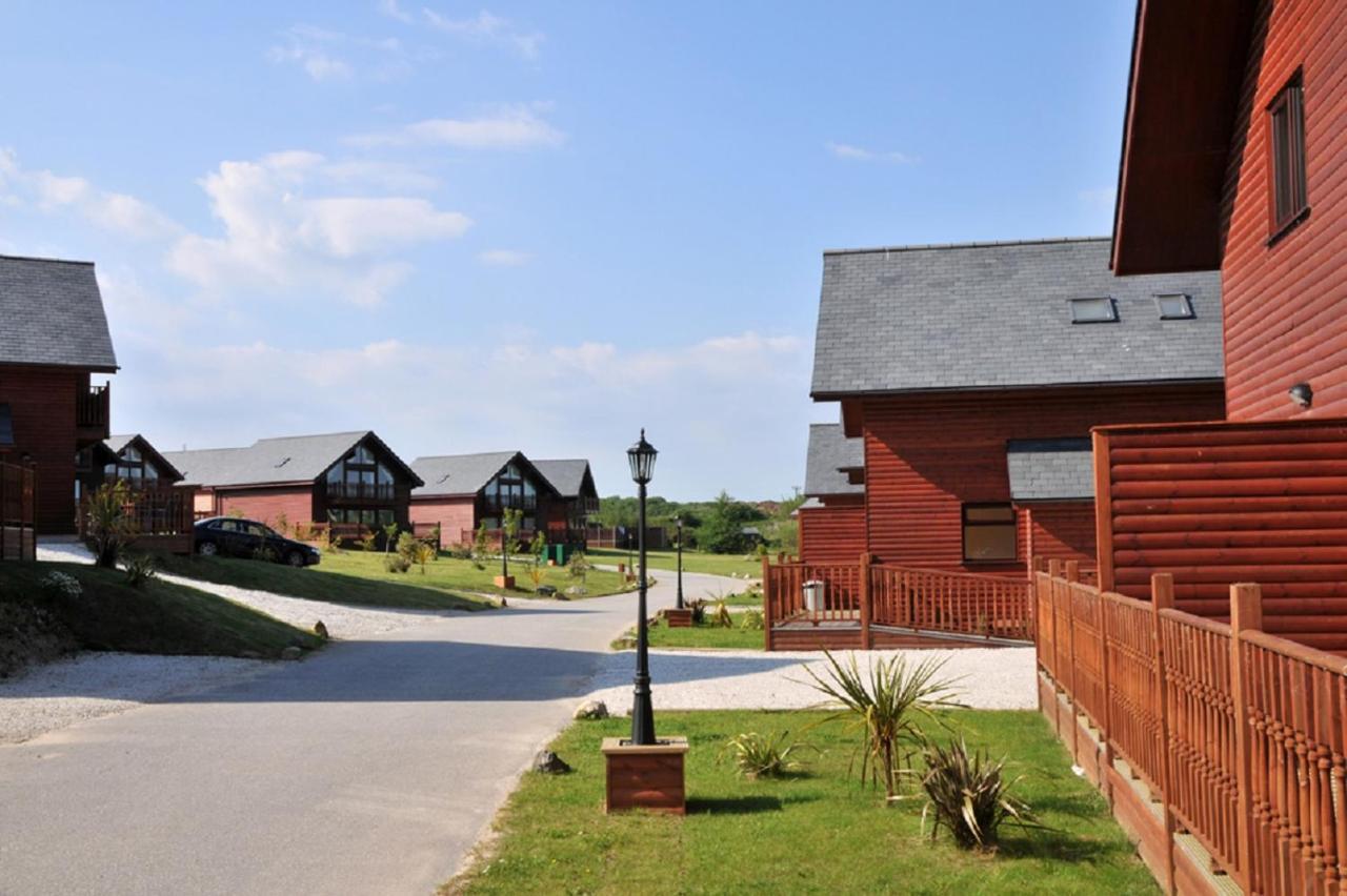 Retallack Resort & Spa Padstow Exterior photo The park
